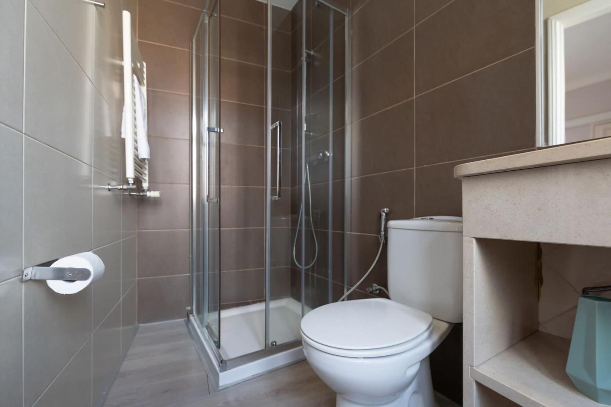 Principe Real Spacious Delight By Innkeeper Lisbon Bagian luar foto