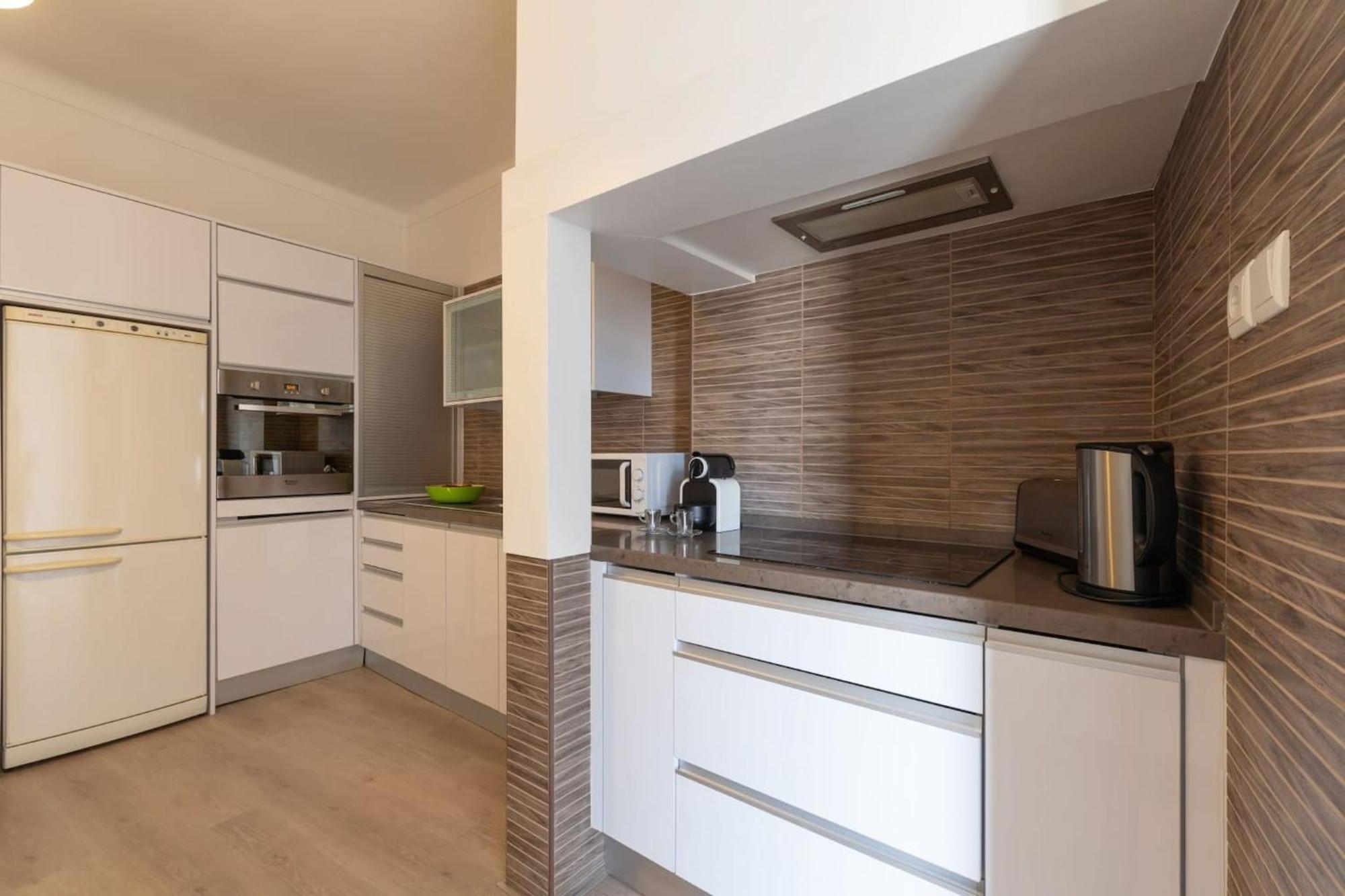 Principe Real Spacious Delight By Innkeeper Lisbon Bagian luar foto