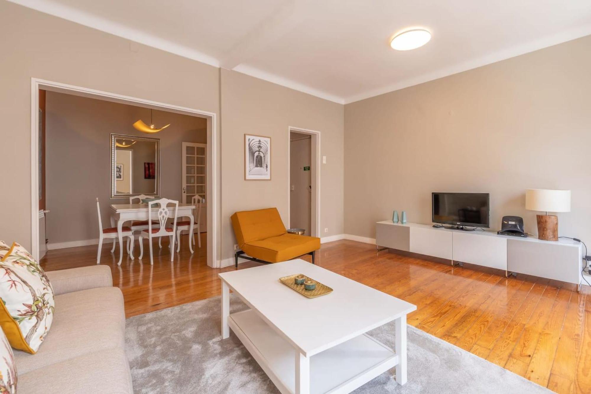 Principe Real Spacious Delight By Innkeeper Lisbon Bagian luar foto